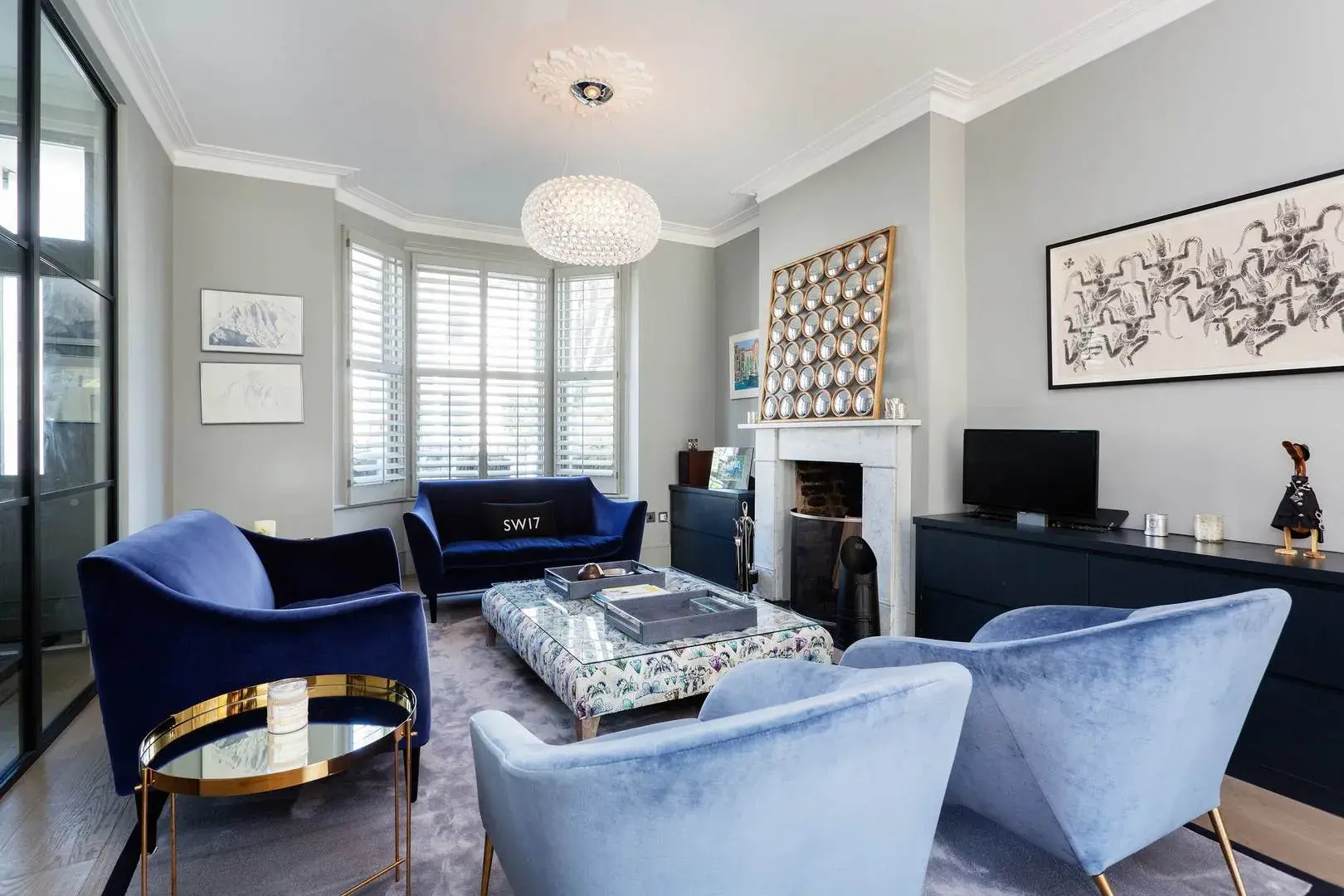 Rowfant Road, holiday home in London