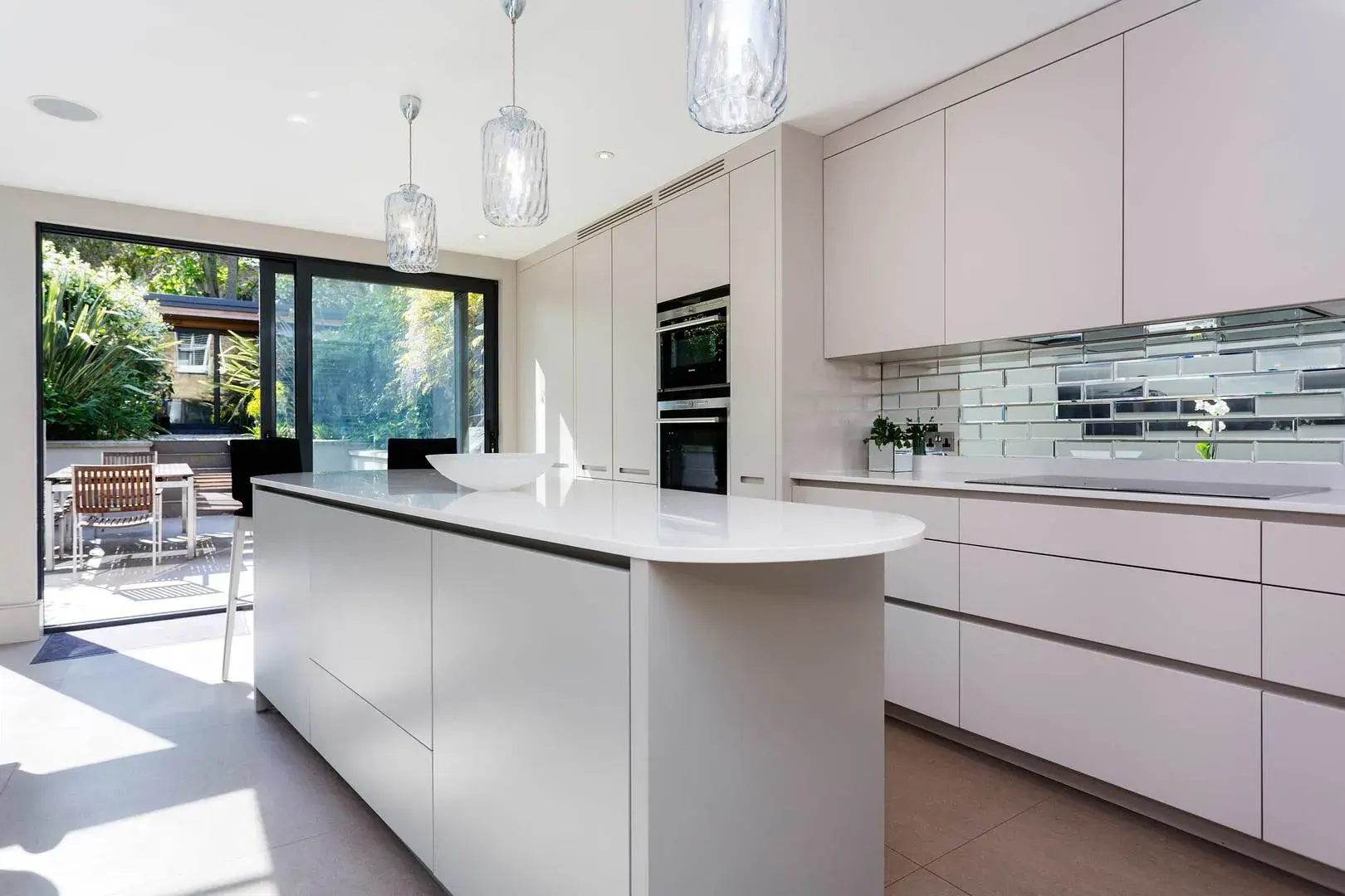 Rowfant Road, holiday home in London