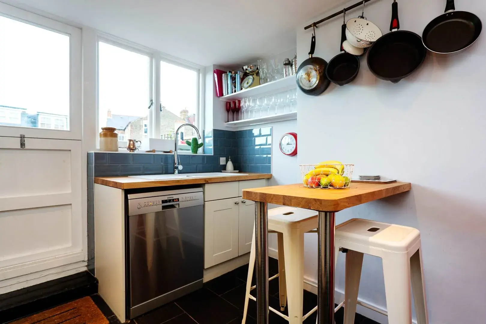 Turret Grove, holiday home in Clapham, London