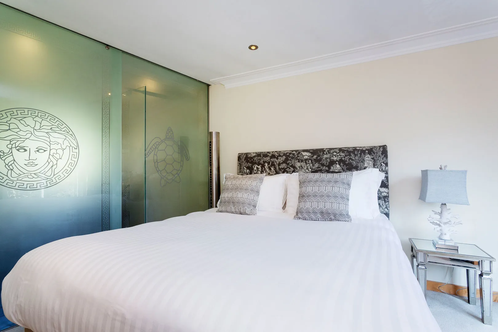 Sutherland Grove II, holiday home in Wandsworth, London