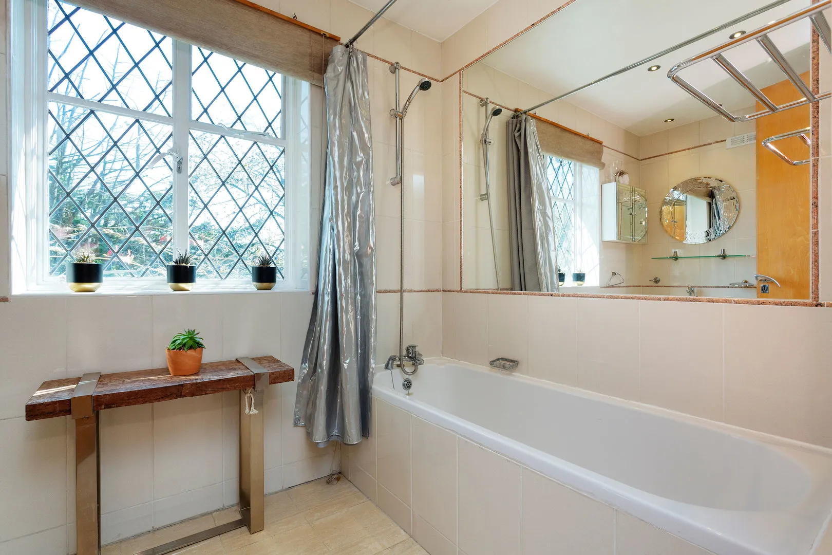 Sutherland Grove II, holiday home in Wandsworth, London