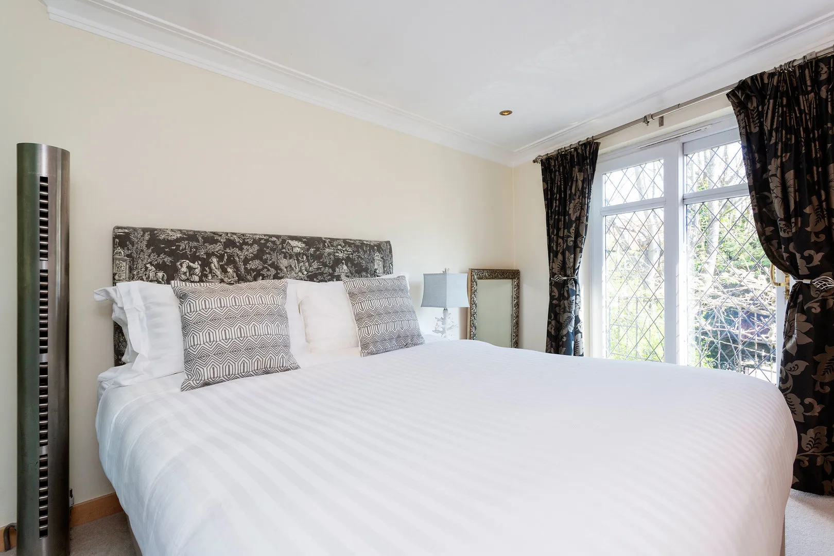 Sutherland Grove II, holiday home in Wandsworth, London