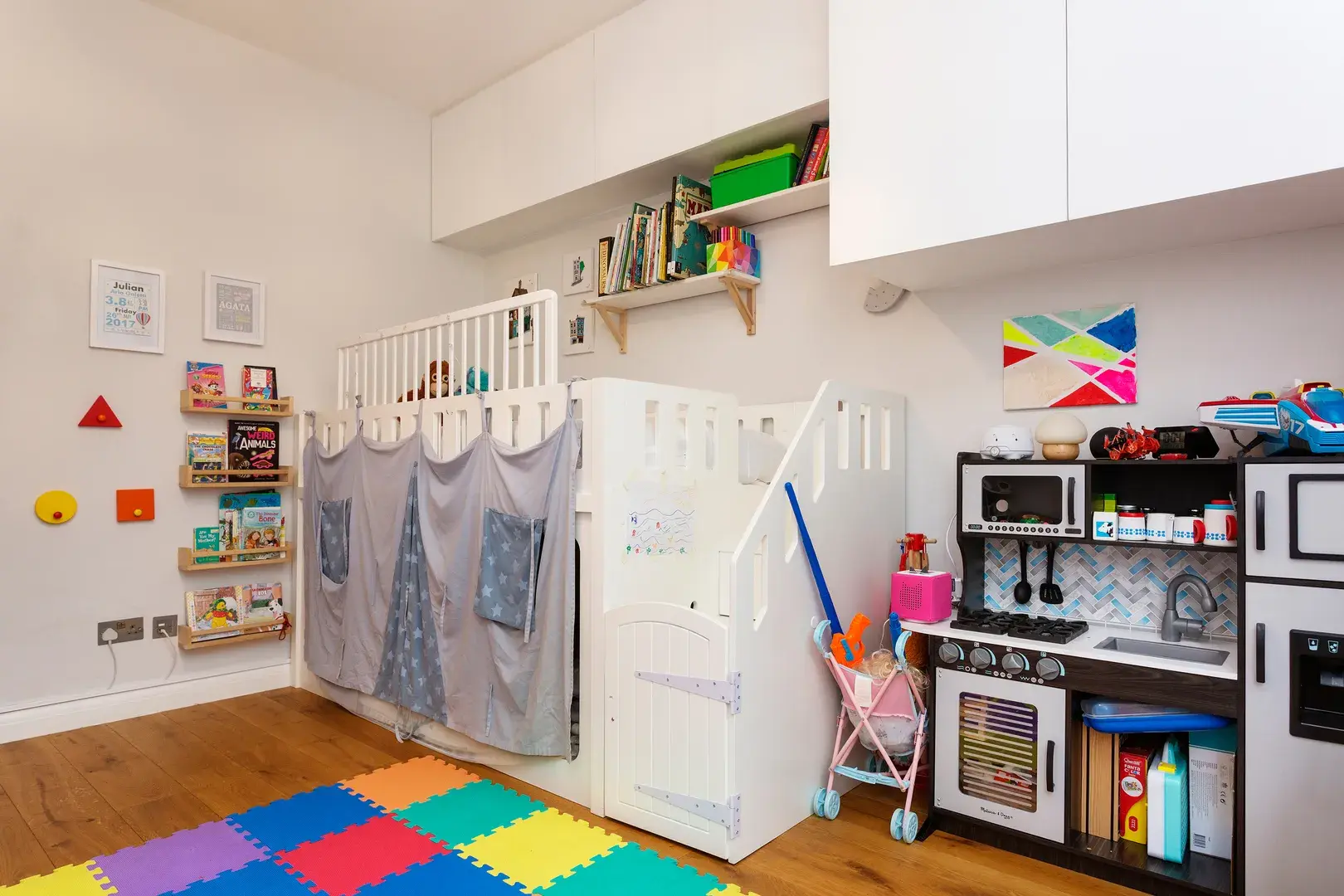 Bayford Road, holiday home in London