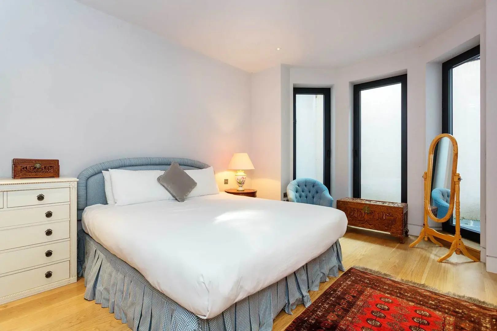 Oxford Gardens, holiday home in Notting Hill, London