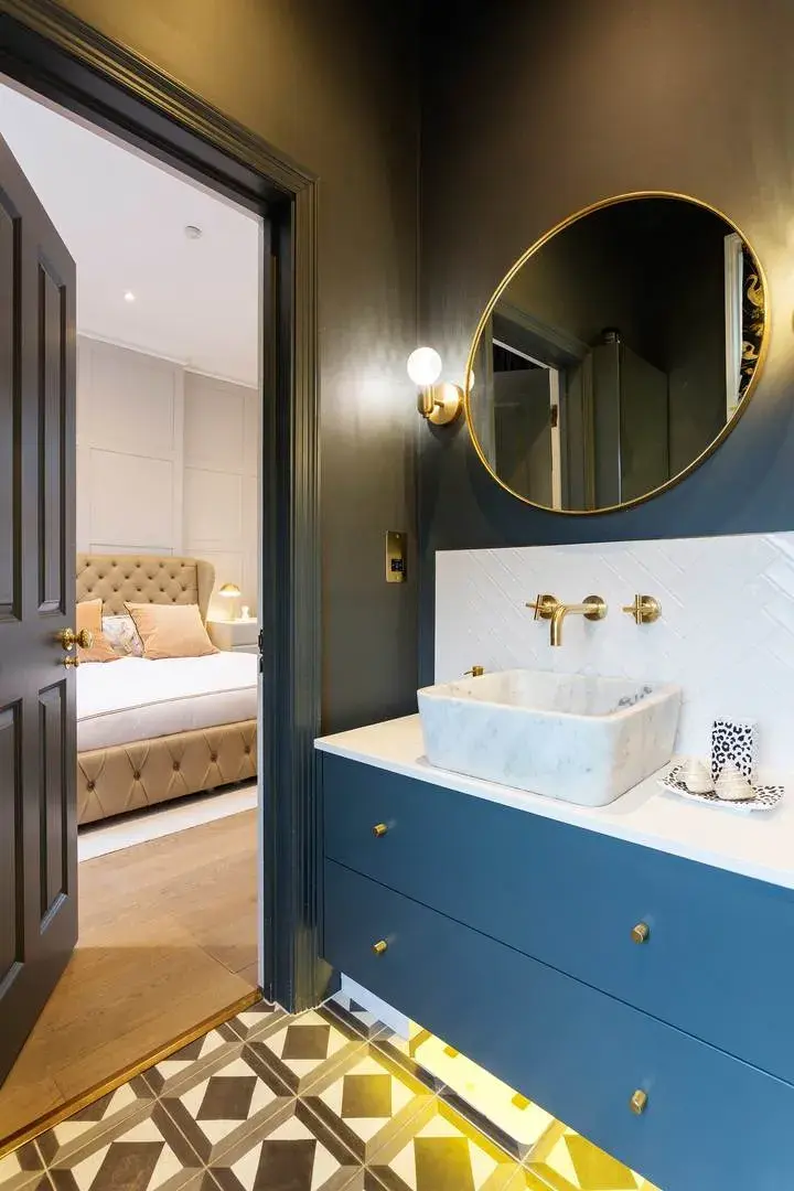 Elms Crescent, holiday home in Clapham, London