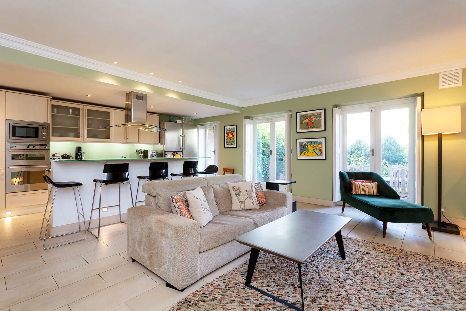 Randolph Crescent, holiday home in Maida Vale, London