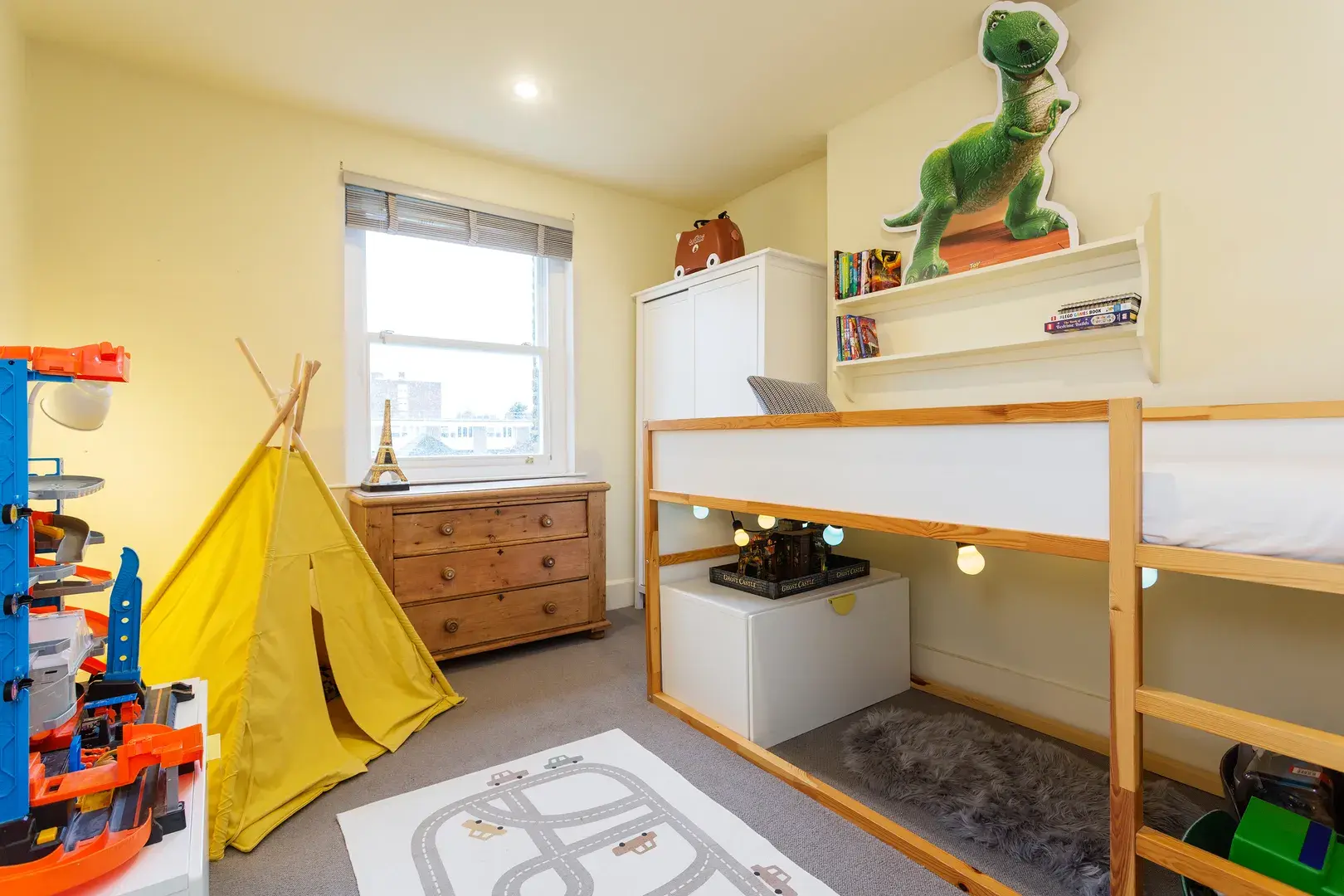 Fentiman Road II, holiday home in Brixton, London