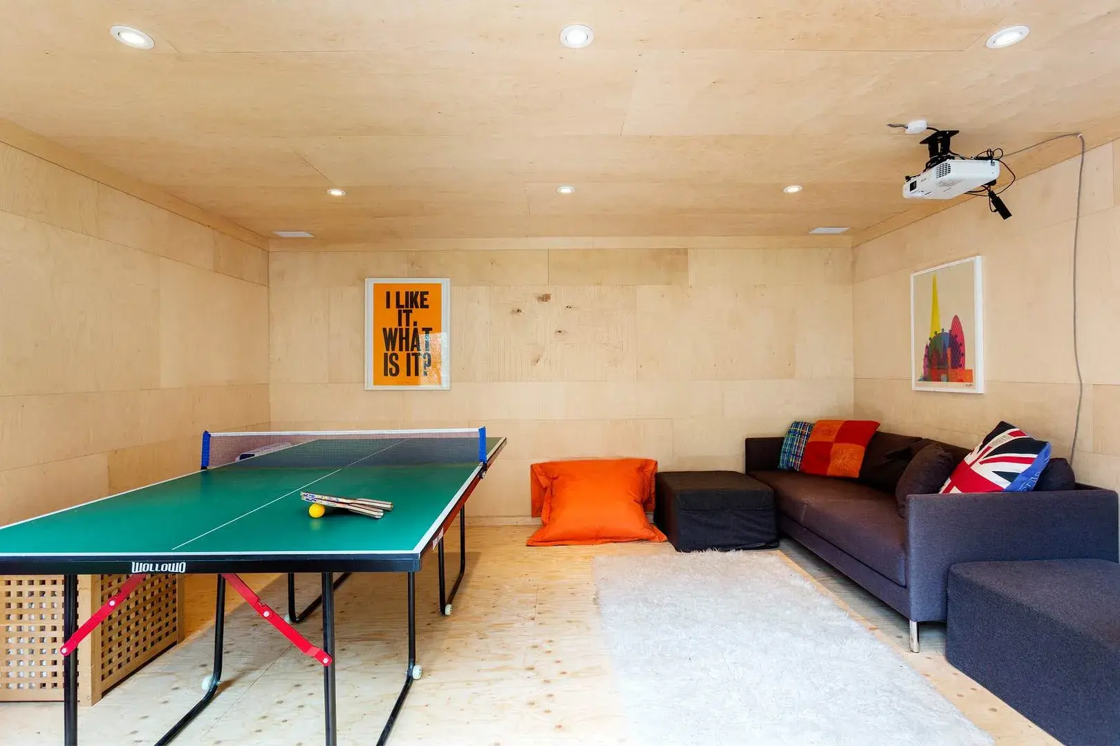 Bouverie Road, holiday home in London