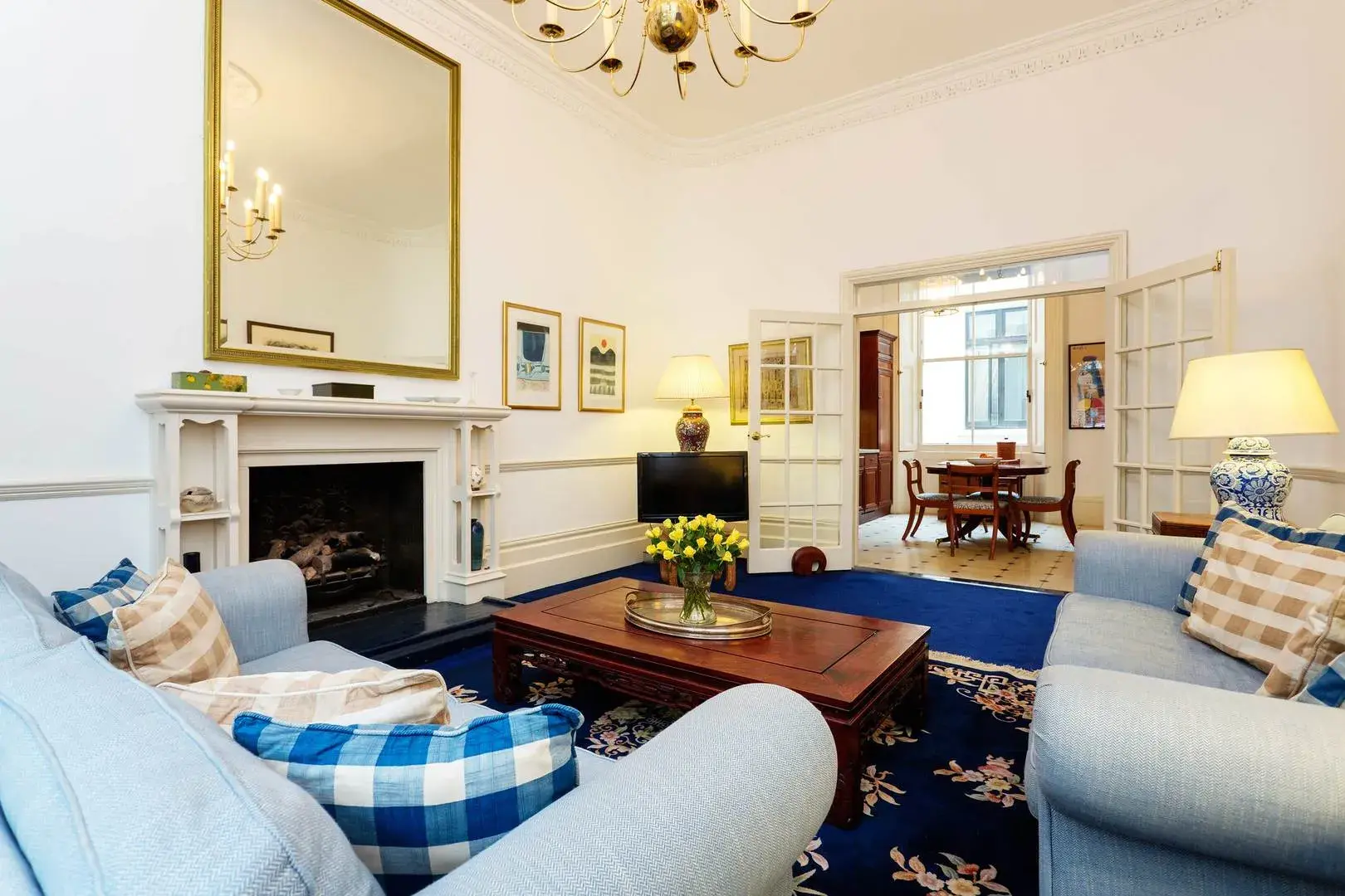 Queen's Gardens, holiday home in Bayswater, London
