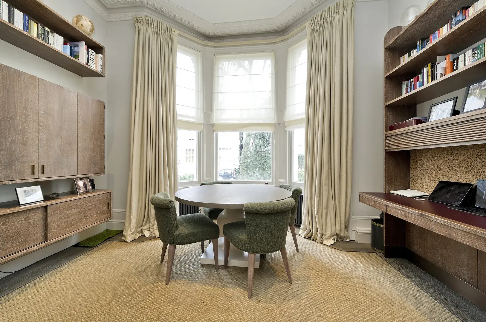 Bassett Road, holiday home in Notting Hill, London