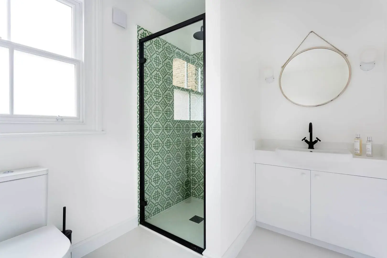 Friern Road, holiday home in London