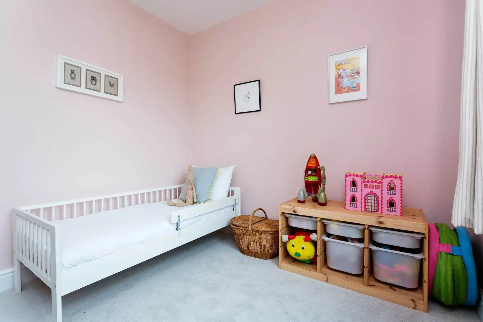 Friern Road, holiday home in London