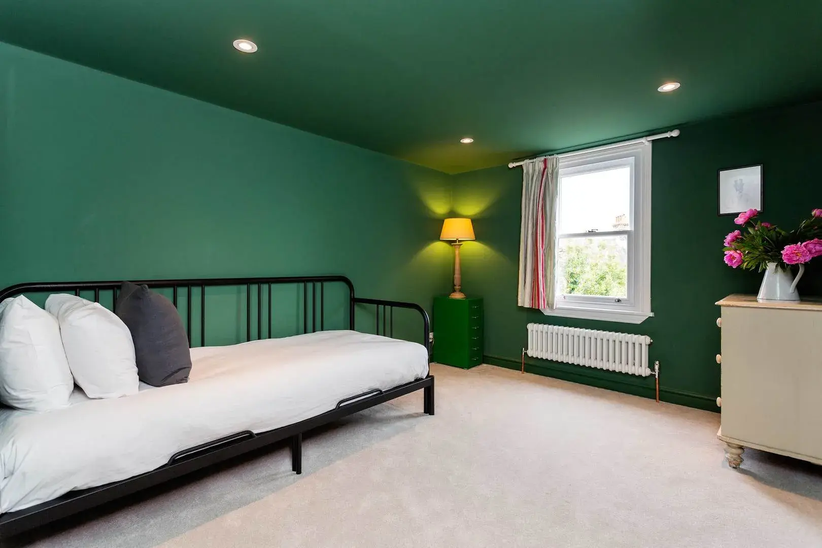 Friern Road, holiday home in London