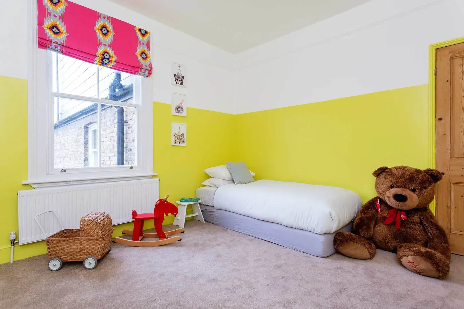 Friern Road, holiday home in London