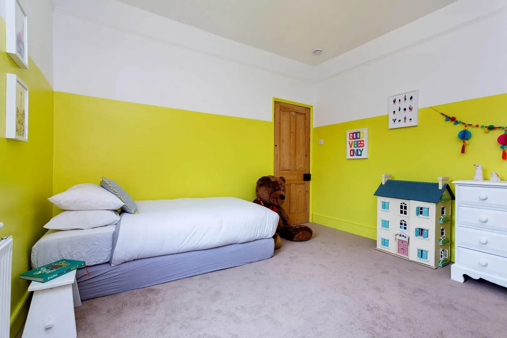 Friern Road, holiday home in London