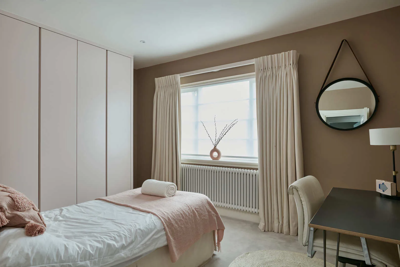 Princes Way, holiday home in Wimbledon, London