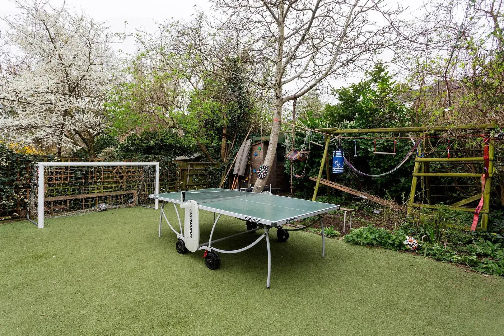 Gatcombe Road, holiday home in London