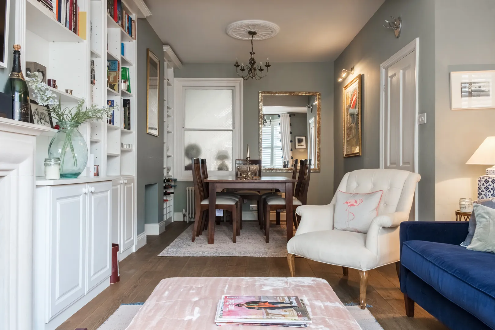 Rowena Crescent, holiday home in Battersea, London