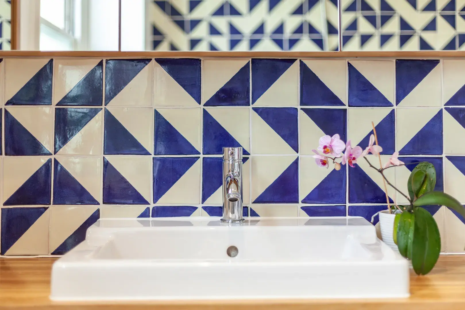 Boundary Road, holiday home in London