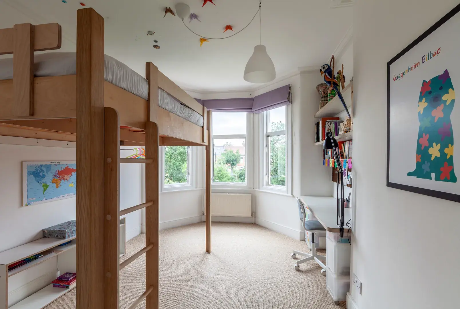 Boundary Road, holiday home in London