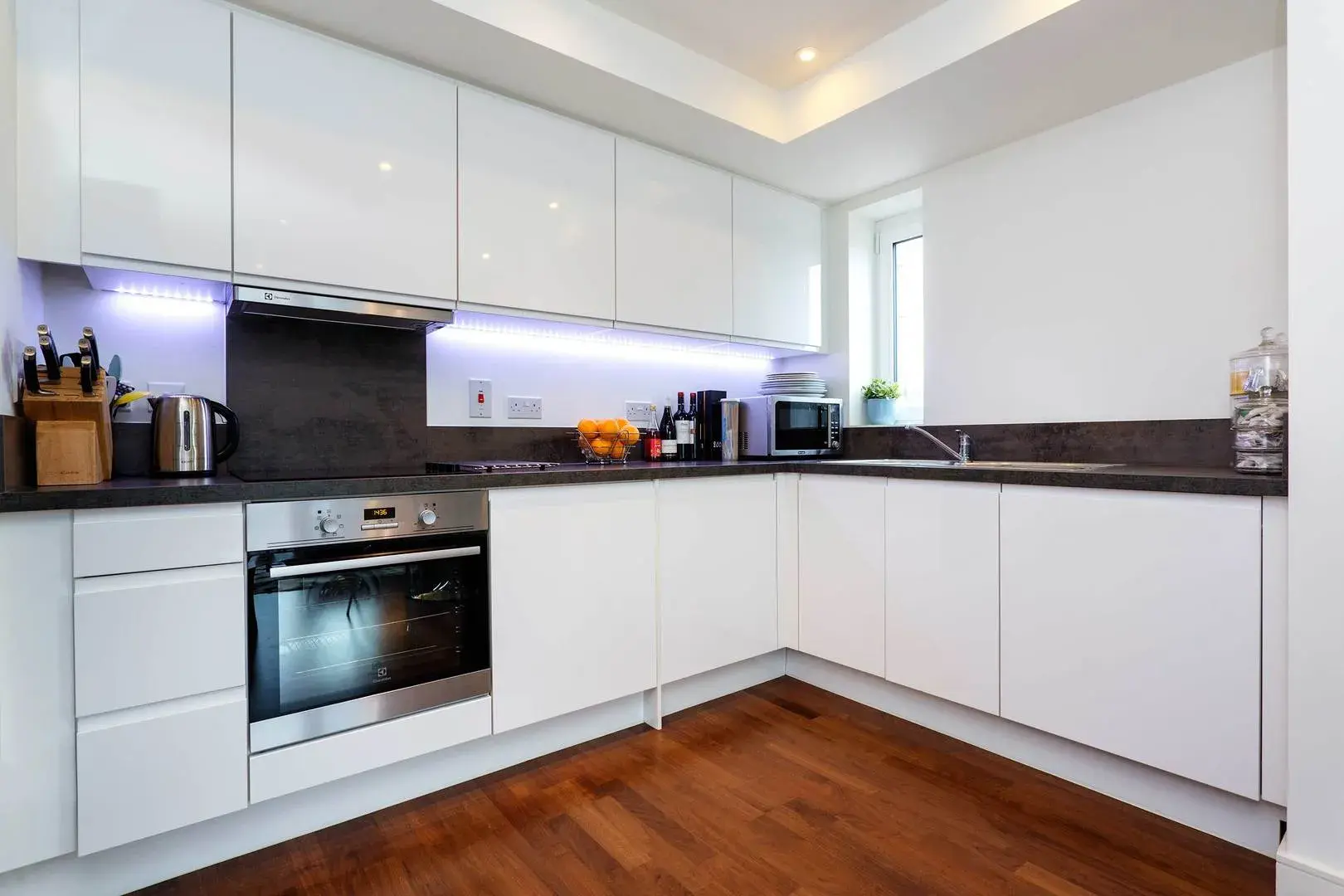 Enterprise Way, holiday home in Wandsworth, London