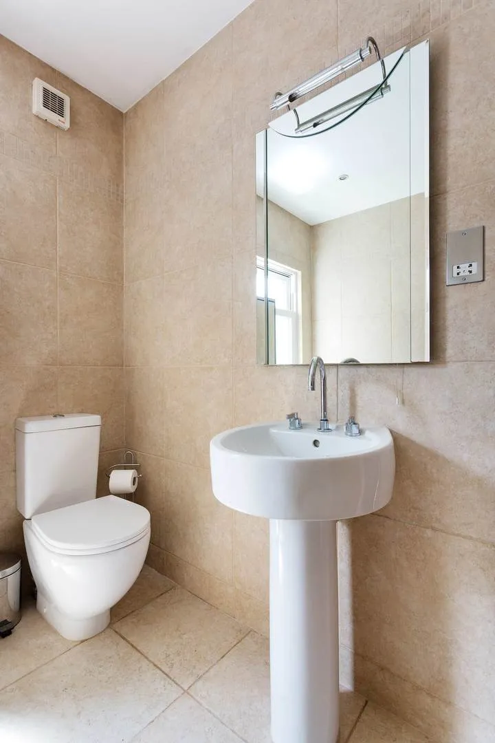 Earlsfield Road, holiday home in Wandsworth, London