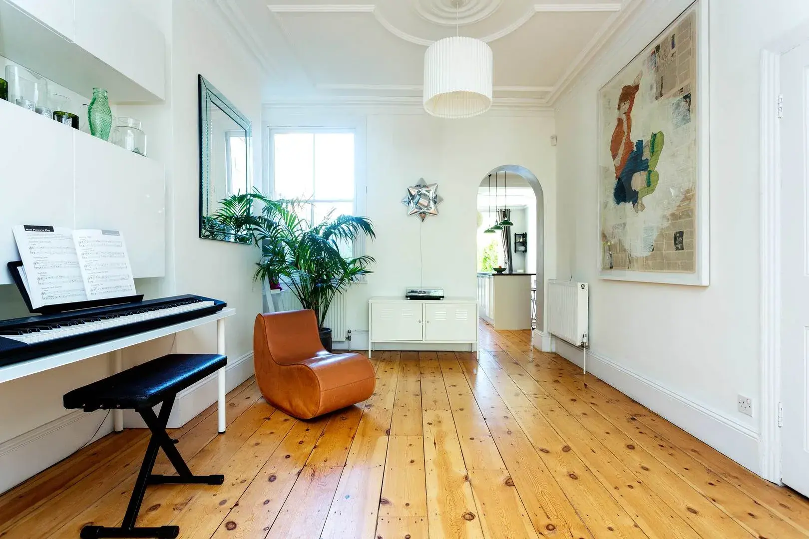 First Avenue, holiday home in London