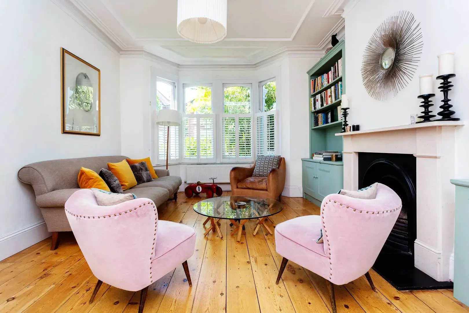 First Avenue, holiday home in London