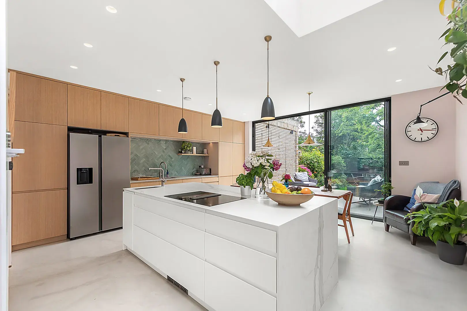 Fairbridge Road, holiday home in London