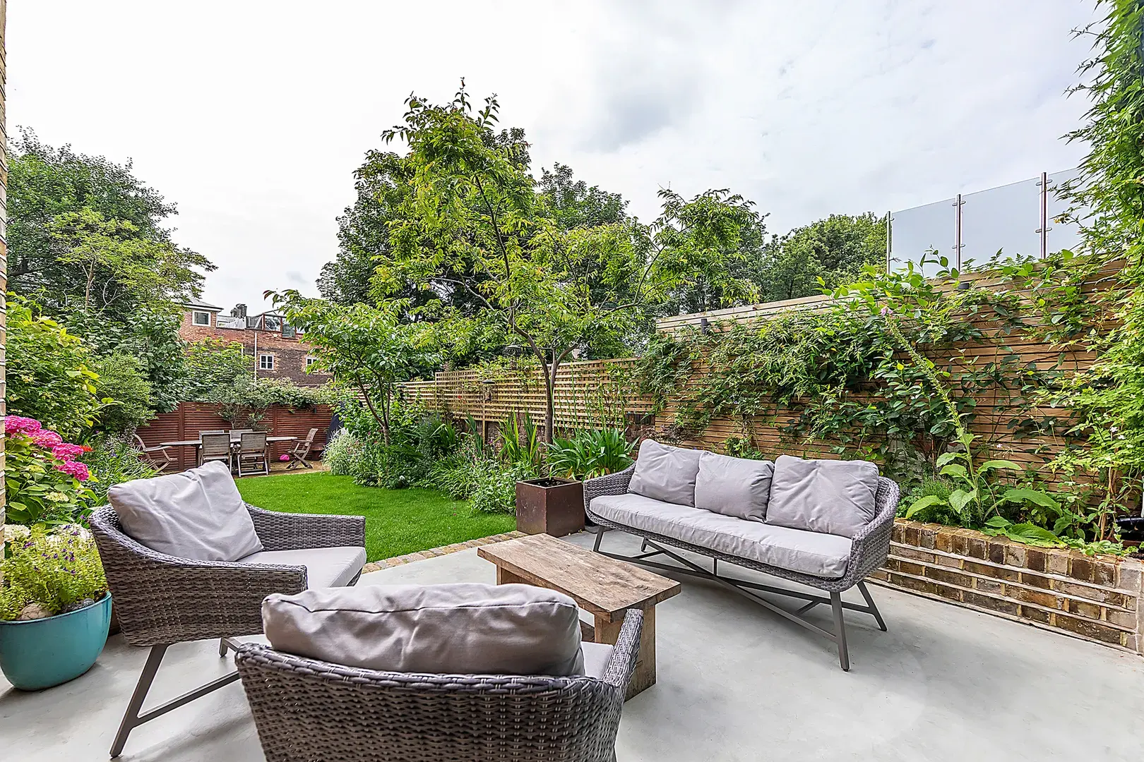 Fairbridge Road, holiday home in London