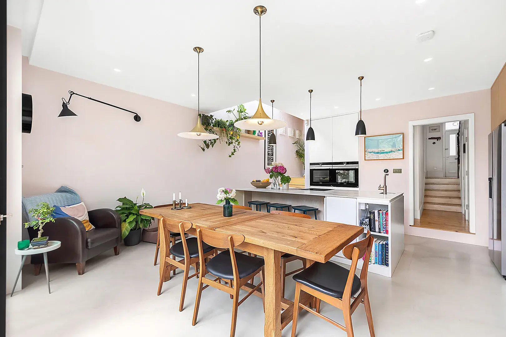 Fairbridge Road, holiday home in London